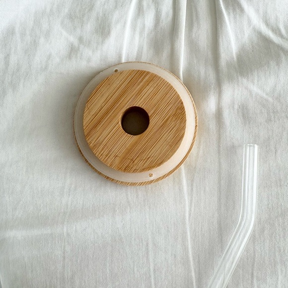 Floral Glass Tumbler - Picture 4 of 4